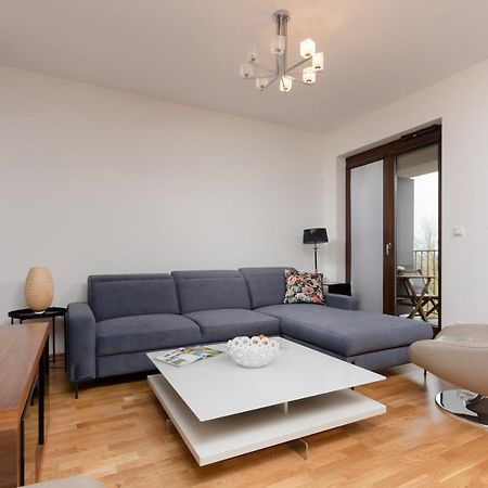 Warsaw Srodmiescie Apartment With Balcony By Noclegi Renters 外观 照片