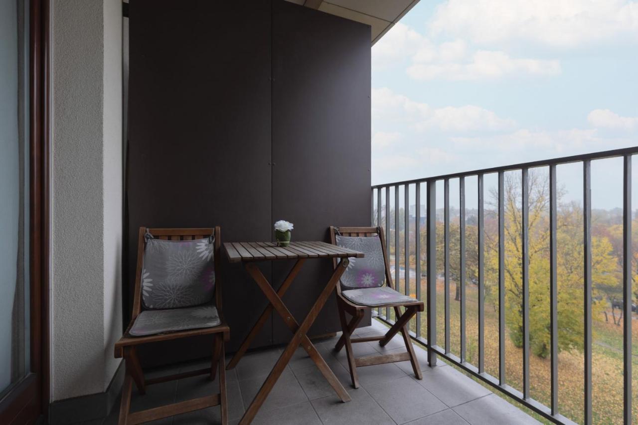 Warsaw Srodmiescie Apartment With Balcony By Noclegi Renters 外观 照片