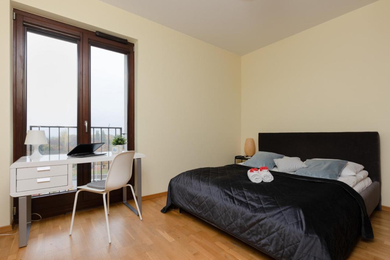 Warsaw Srodmiescie Apartment With Balcony By Noclegi Renters 外观 照片